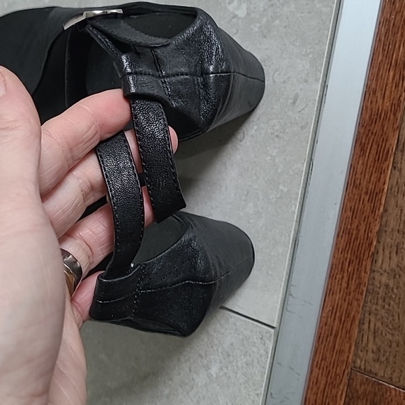 Leather Wedges - Picture 3 of 10